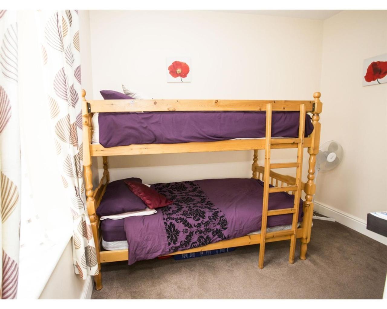 Parasol Weston Guest House Chambre photo